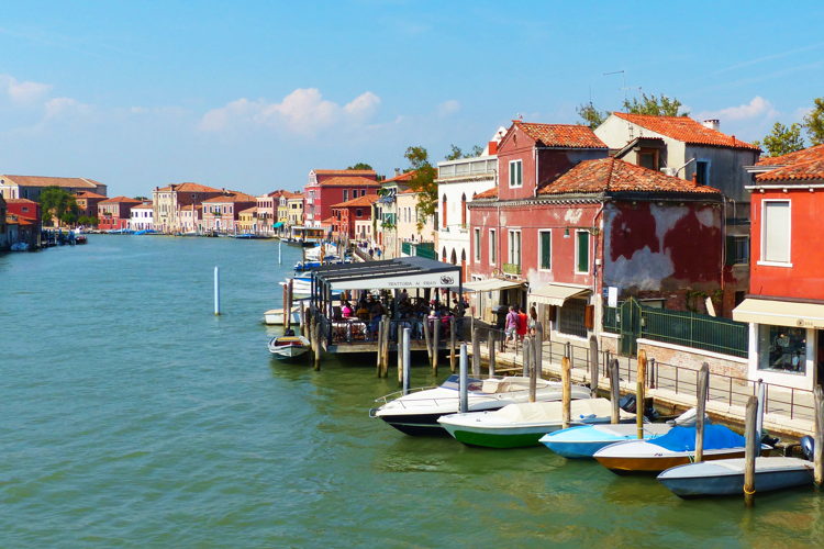 Gran Canal en Murano, Venecia, Italia