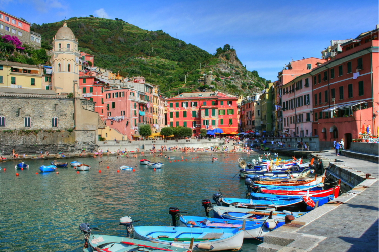 Puerto de Vernazza, Cinque Terre, Italia