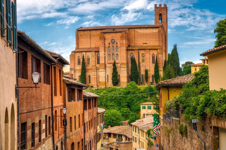 Basílica de San Doménico, Siena, Toscana, Italia