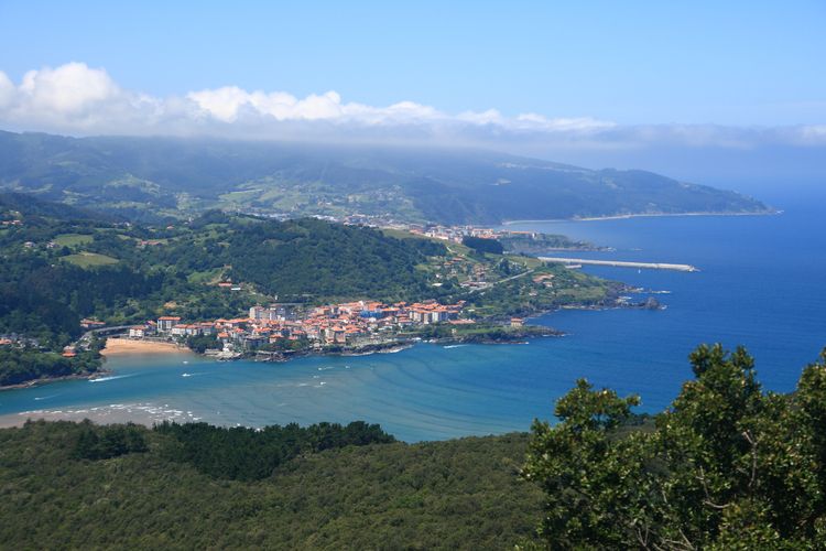 Vistas hacia el mar desde Atxarre, Urdaibai, Akorda, Vizcaya