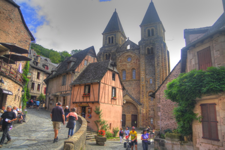 Conques, Aveyron, Midi-Pyrenees, Francia