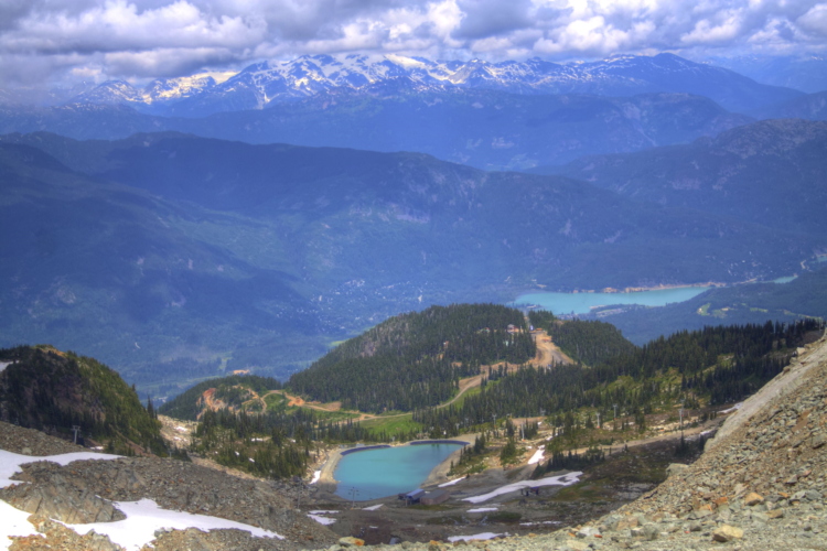 Green Lake desde la montaña de Whistler, Canada, British Columbia