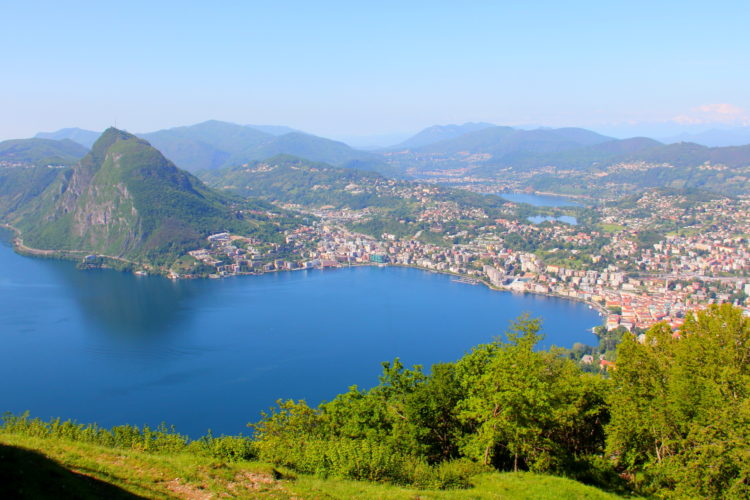 Vistas desde el Monte Bré,  Lugano, Suiza