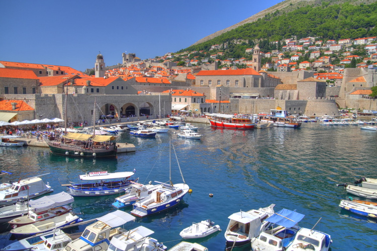 Puerto de Dubrovnik, Croacia