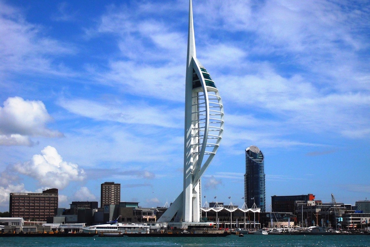 Spinnaker Tower en Portsmouth, Inglaterra