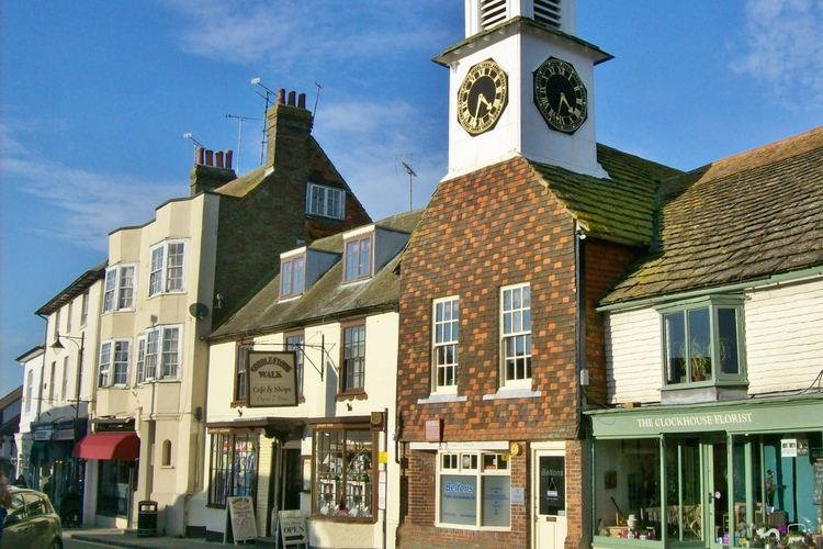 Torre del reloj en Steyning, Sussex, Inglaterra