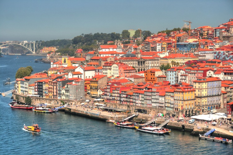 Vistas desde el puente Luiz I, Oporto, Portugal